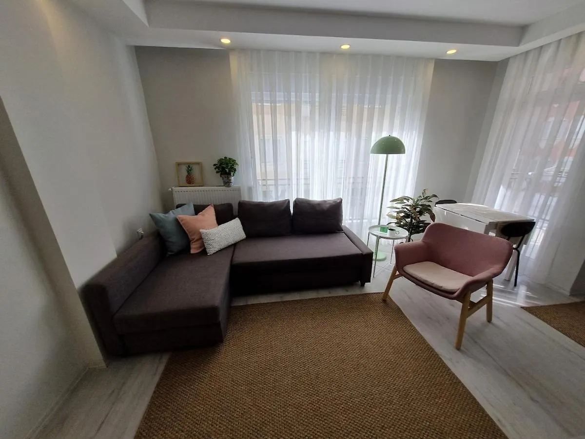 Central Location 2 Bedroom Apt Antalya