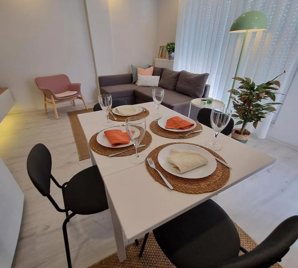 Central Location 2 Bedroom Apt Antalya Turkey